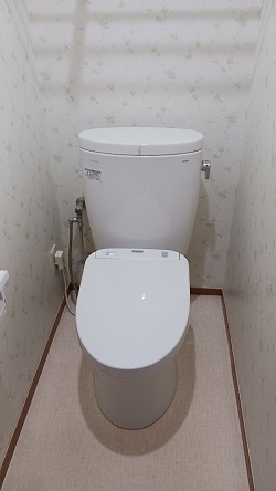 ֍